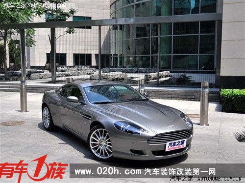  阿斯顿·马丁 阿斯顿马丁db9 touchtronic coupe