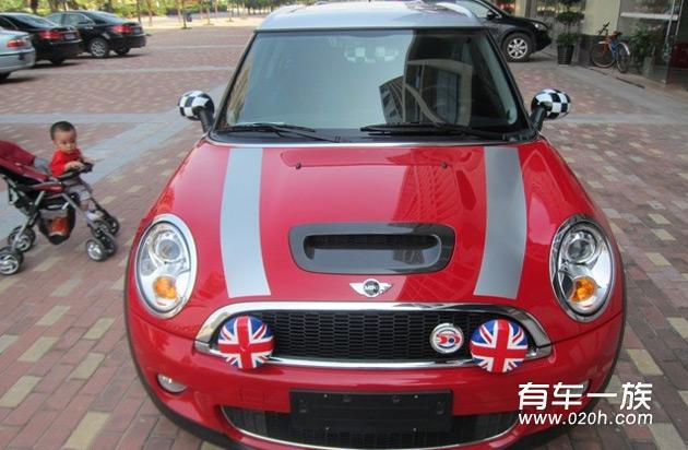 MINI CLUBMAN S装饰改装作业