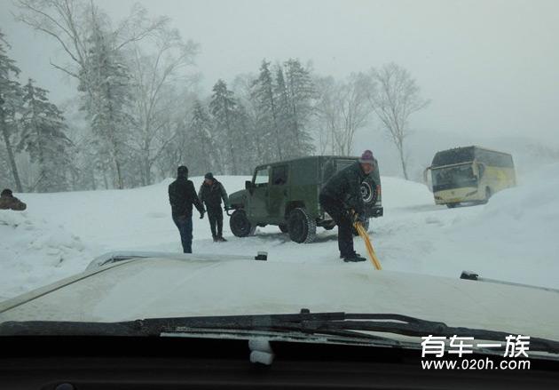 猎豹黑金刚冰雪自驾游 用车体验 雪乡之旅