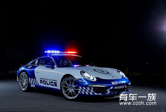 迪拜警车弱爆！看看这辆改装911警车