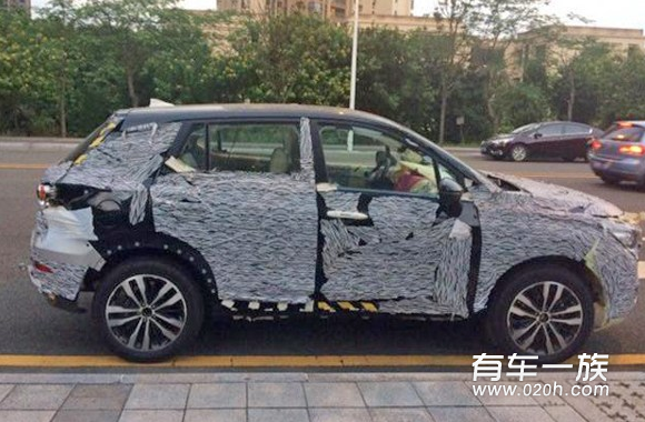 传祺小型SUV GS3曝光 挑战霸主哈弗H2